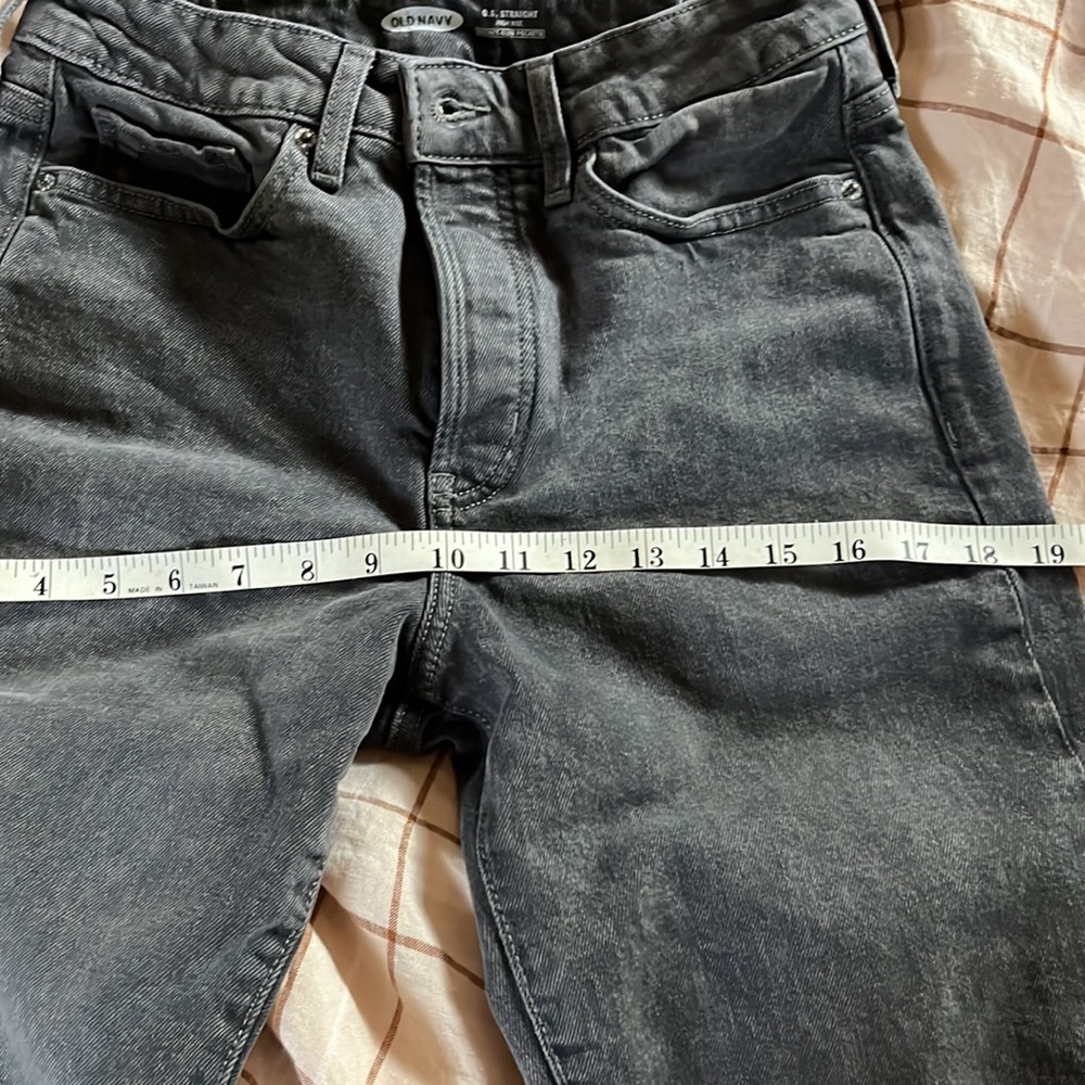 Old Navy O.G. Straight High Rise Washed-Black Button-fly Jeans size 6 - Picture 8 of 8